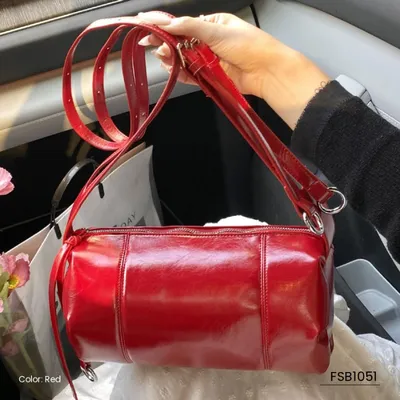 Skye Women’s Shoulder Bag